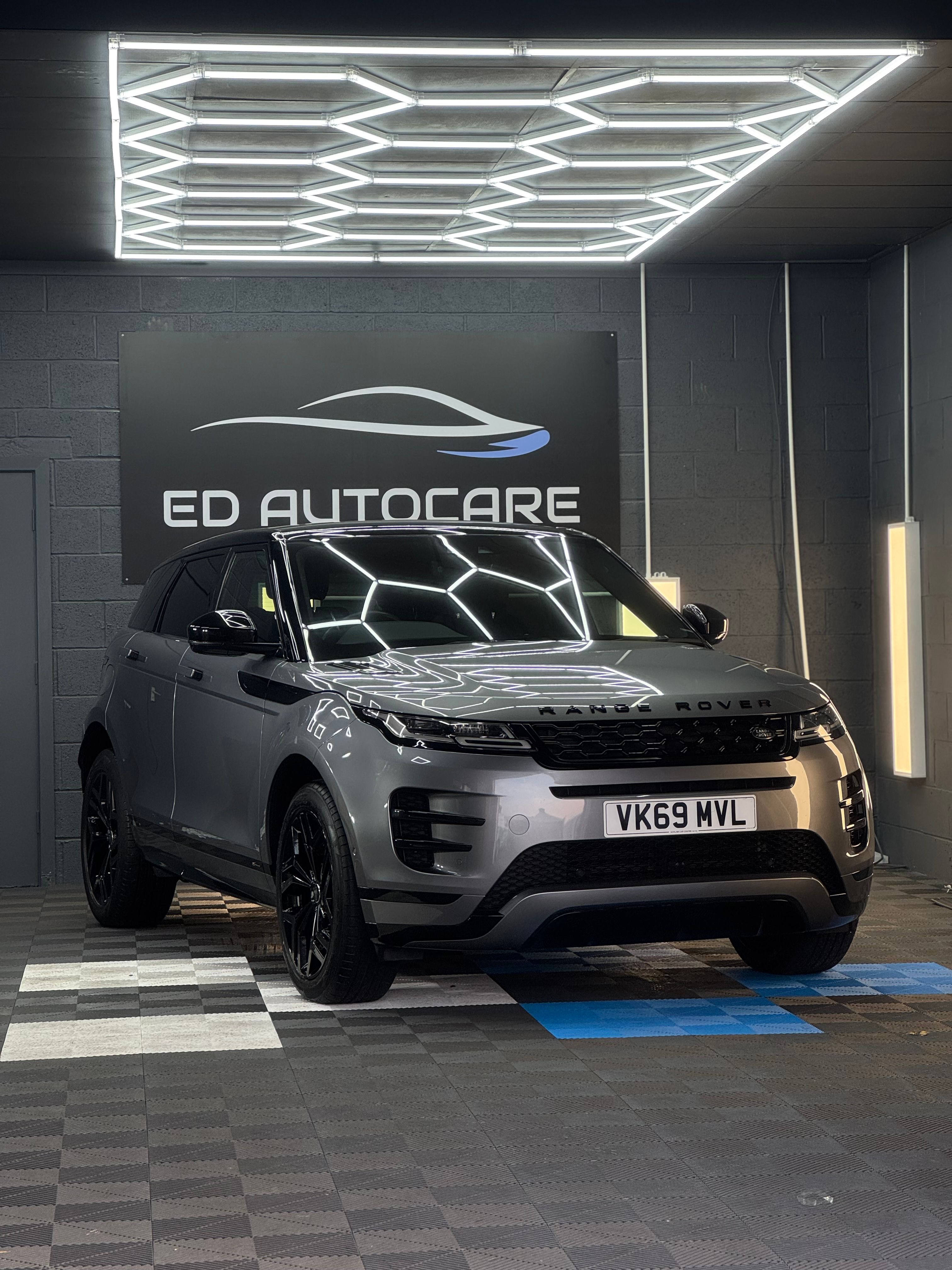 Range Rover Evoque branding detail